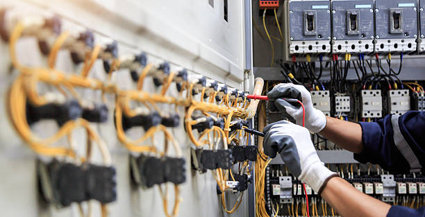 Professional Electrician technician working in Mount Pleasant, WI